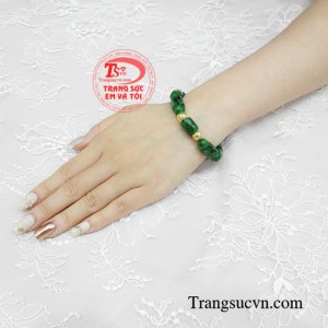 Chuỗi tay cẩm thạch charm vàng