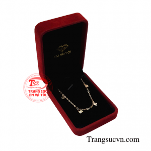 Lắc chân vàng hồng thời trang ấn tượng.