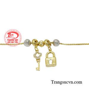 Chiếc lắc tay từ lâu đã gắn liền với nét đẹp của người phụ nữ.