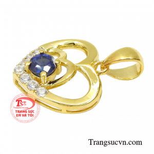 Với thiết kế đẹp mắt, các chị em dễ dàng lựa chọn cho mình những trang phục yêu thích để trở nên nổi bật hơn.