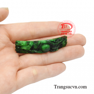 Mặt jadeite yên ngựa chạm khắc thanh toán an toàn.