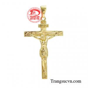 Mặt thánh giá vàng tinh xảo được chế tác từ vàng 18k chất lượng cao cùng thiết kế độc đáo mang lại cảm giác mới lạ đến cho sản phẩm.