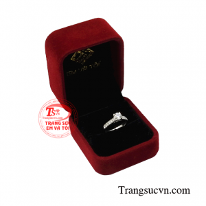 Nhẫn nữ kim cương cao cấp đảm bảo chất lượng.