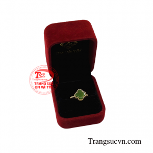 Nhẫn nữ nephrite tài lộc 10k bền đẹp.