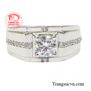 Với kiểu chế tác tuy đơn giản nhưng vẫn toát lên được nét đặc trưng riêng còn giúp người đeo tạo được ấn tượng.