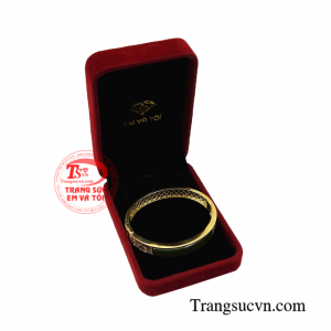 Vòng tay vàng tây cẩm thạch dành cho mệnh hỏa và thổ.
