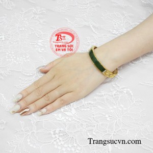 Vòng tay vàng tây cẩm thạch