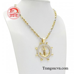 Khi diện món đồ này người đối diện sẽ luôn bị thu hút bởi phong thái tự tin, trẻ trung và khỏe khoắn toát lên từ thần thái của bạn. 