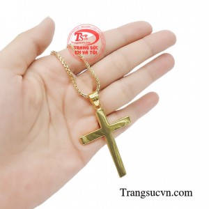 Mặt dây chuyền vàng dễ kết hợp cùng nhiều kiểu dây chuyền vàng