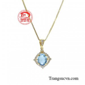 Ngoài ra năng lượng mà viên đá tỏa ra sẽ giúp bạn cân bằng cảm xúc, linh hoạt và sáng suốt hơn trong công việc. 