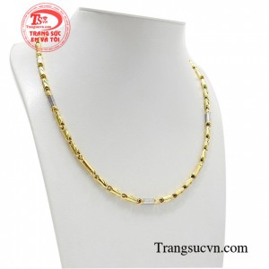 Hãy sở hữu ngay dây chuyền nam vàng cuốn hút giúp bạn tạo nên một đẳng cấp mới thanh lịch và thời trang hơn