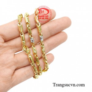 Dây chuyền nam vàng tây sang trọng