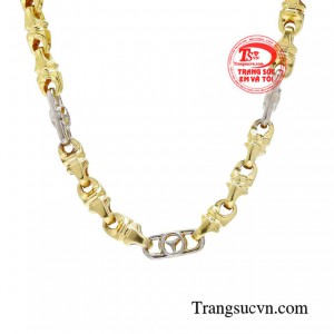 Vậy nên nếu bạn biết sử dụng đúng cách thì chiếc dây chuyền này sẽ như một vũ khí “quyền lực” không tưởng