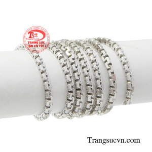 Đây sẽ là sự lựa chọn hoàn hảo để giúp phái đẹp thêm phần bừng sáng khuôn mặt và tự tin trong mọi bộ cánh.