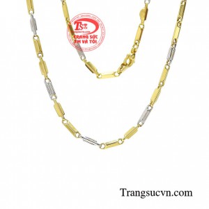 Dây chuyền nam là món quà ý nghĩa đầy may mắn dành tặng cho người thân và bạn bè