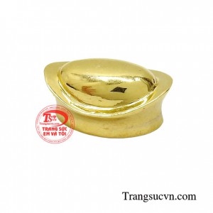 Đeo đĩnh vàng trên người giúp tiền bạc luôn rủng rỉnh, việc làm ăn thuận buồm xuôi gió