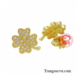 Từ dạo phố, đi chơi hay đi làm bạn đều có thể tự tin trong món đồ trang sức này