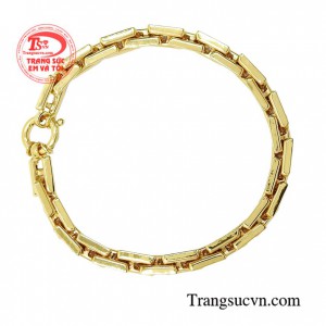 Lắc tay nam vàng tây xu hướng được rất nhiều các bạn nam yêu thích