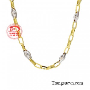 Đây sẽ là món phụ kiện đắc lực giúp cánh mày râu gây ấn tượng mạnh trong mắt chị em khác phái.