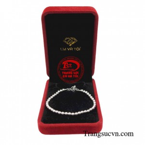 Lắc tay vàng trắng thanh tú