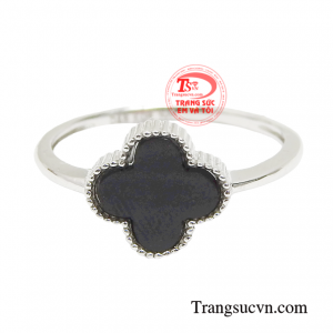 Hãy sắm ngay cho mình chiếc nhẫn dễ thương này