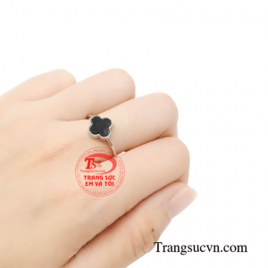Nhẫn cỏ 4 lá đẹp