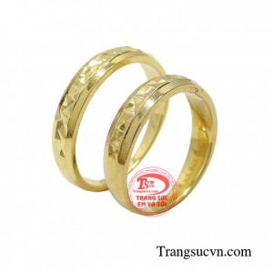 Hãy để nhẫn cưới đồng điệu tâm hồn lưu giữ và viết tiếp câu chuyện tình yêu của đôi uyên ương