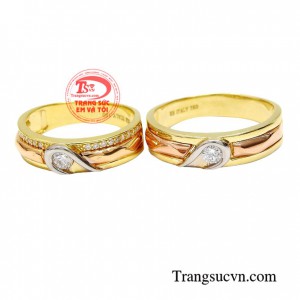 Nhẫn cưới thể hiện tình yêu đôi lứa đong đầy hạnh phúc, chứng nhân tình yêu theo năm tháng