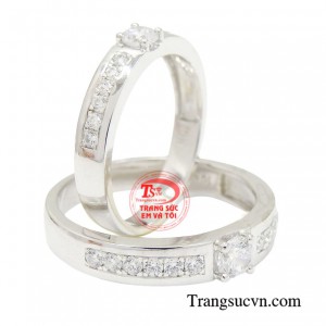 Nhẫn cưới hạnh phúc vẹn nguyên