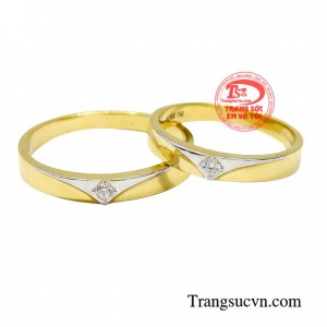 Nhẫn cưới tình yêu đong đầy thể hiện tình yêu thương bền vững, lâu dài của đôi uyên ương