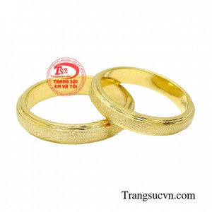 Nhẫn cưới vàng tây gắn kết thể hiện tình yêu, sự gắn bó trọn đời bên nhau