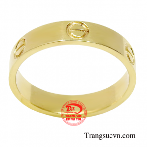 Sản phẩm với thiết kế nam tính, lịch lãm mang đến phong cách ấn tượng cho phái mạnh.