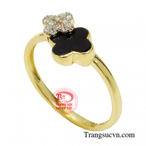 Nhẫn nữ 4 lá dịu dàng