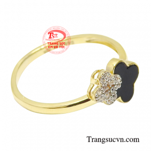 Sản phẩm nhận đặt chế tác theo yêu cầu của khách hàng