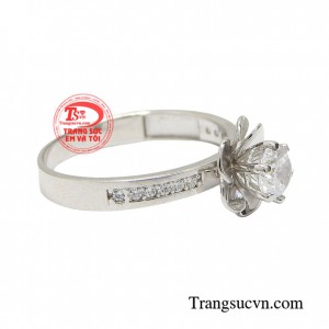 Nhẫn nữ vàng tây dành cho phái đẹp phù hợp làm quà tặng sinh nhật hoặc trong các dịp ý nghĩa