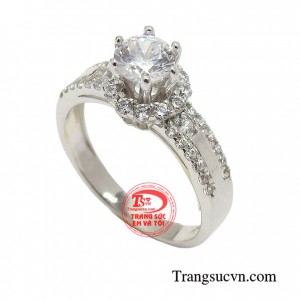 Nhẫn nữ quý cô thời trang
