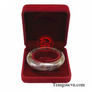 Thạch anh tóc giúp người đeo có cảm giác sảng khoái, tinh thần minh mẫn, suy nghĩ tích cực hơn