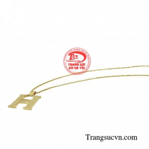 Bộ dây chữ H mạnh mẽ là lựa chọn bộ dây chuyền này là vô cùng chính xác bởi bộ dây chuyền giúp phái mạnh tự tin và sang trọng hơn