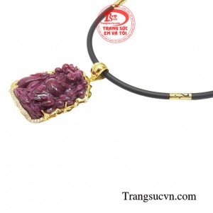 Mặt dây chuyền nam chạm khắc bọc vàng sáng bóng đảm bảo chất lượng hợp thời trang, sang trọng và phong thủy