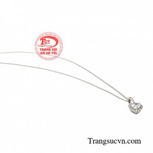 Bộ dây trái tim kiêu sa là món đồ phụ kiện không thể thiếu của các bạn nữ