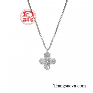 Tất cả, được thể hiện rõ ràng qua sự tinh tế và sắc sảo trong từng chi tiết nhỏ, tạo nên nét đặc sắc riêng.