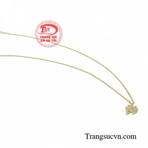 Dây chuyền nữ sáng bóng