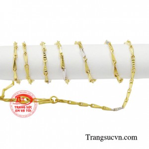 Dây chuyền nữ vàng tinh xảo