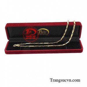 Dây chuyền phong cách cá tính mang đến vẻ đẹp sang trọng và lịch lãm dành cho phái mạnh