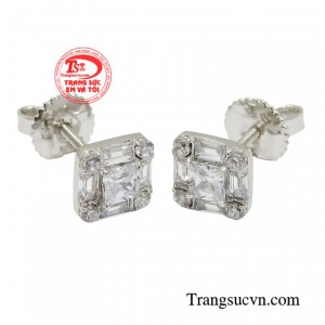 Chỉ với món phụ kiện đơn giản bạn đã có thể ghi điểm tuyệt đối trong mắt người đàn ông của mình.