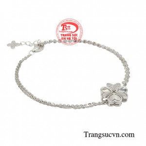Đây sẽ là mẫu lắc tay đẹp cho các nàng làm tragn sức hàng ngày hoặc phối cùng các mẫu váy áo dự tiệc, dạo phố