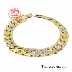 Lắc tay nam vàng xu hướng ghi trọn điểm 10 và tạo ấn tượng tốt trong lòng phái đẹp. 