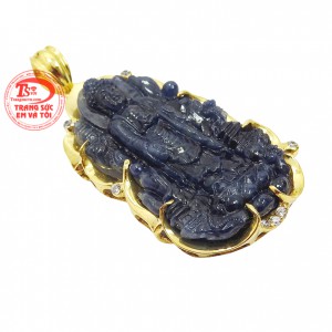 Mặt dây bọc vàng giúp bảo vệ đá bớt va chạm trong khi đeo