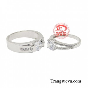 Nhẫn cưới là biểu tượng thiêng liêng của tình yêu lứa đôi, là bằng chứng hôn nhân của các cặp đôi