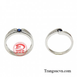 Nhẫn cưới sapphire thủy chung là minh chứng cho tình yêu sự hạnh phúc của các cặp đôi